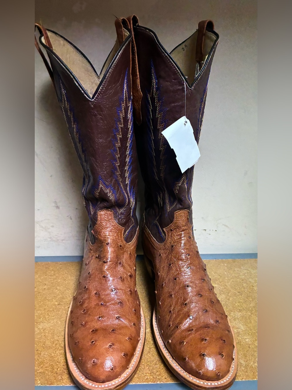 Men’s Cowtown full quill genuine ostrich western boots SZ 11 cognac